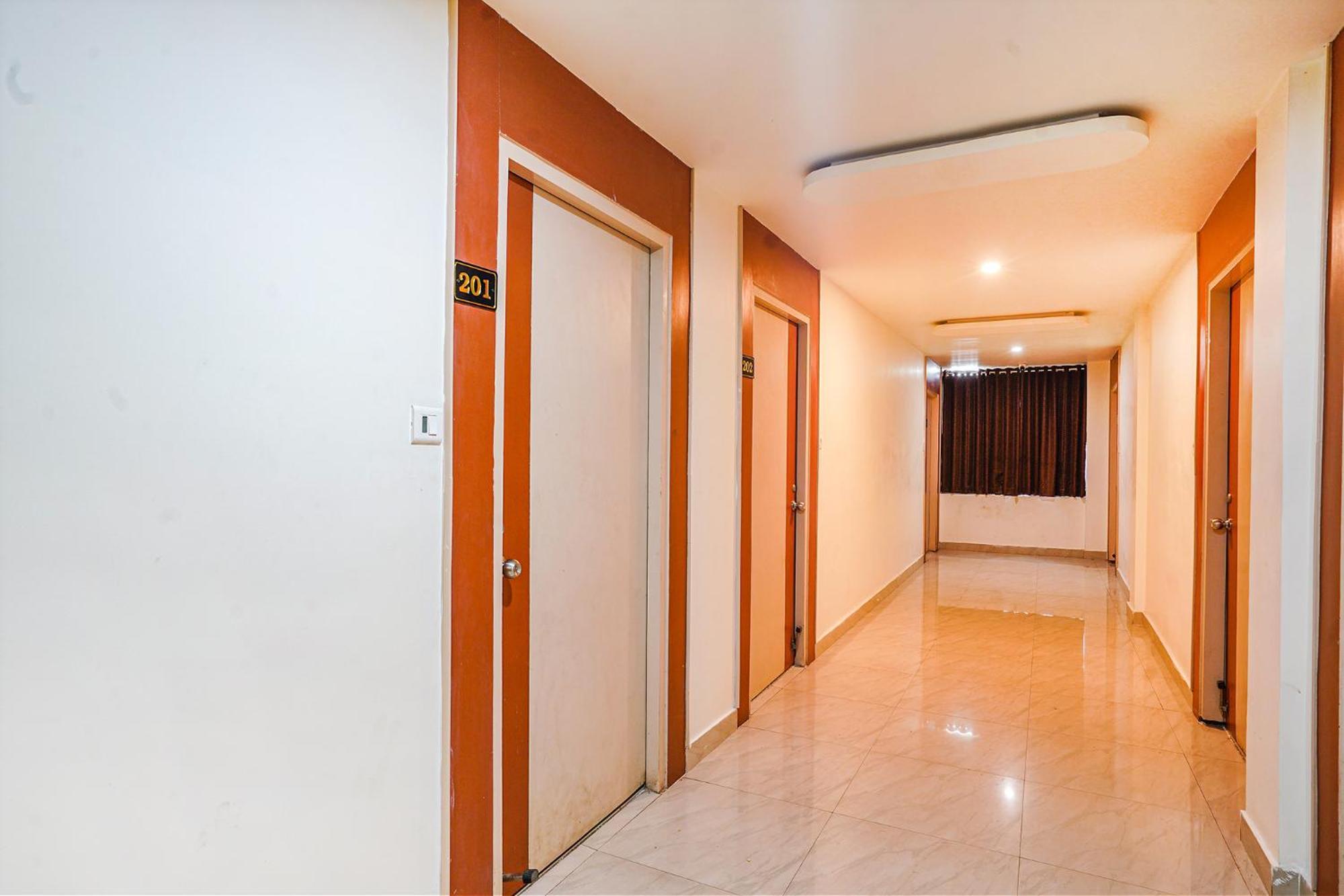 Fabhotel Ambika Elite Buckinghampet Екстер'єр фото